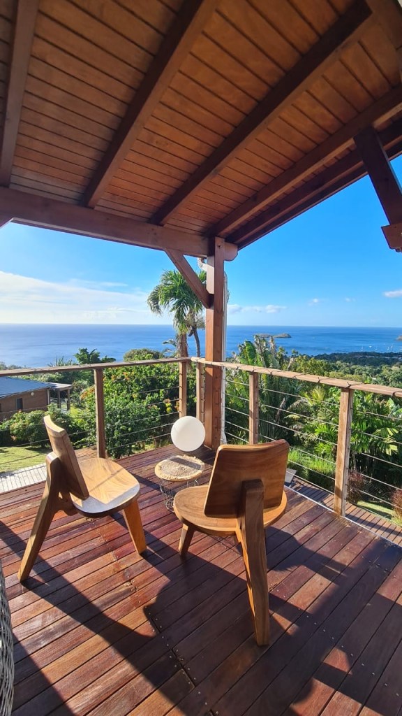 Vue sur la mer des caraïbes depuis la terrasse